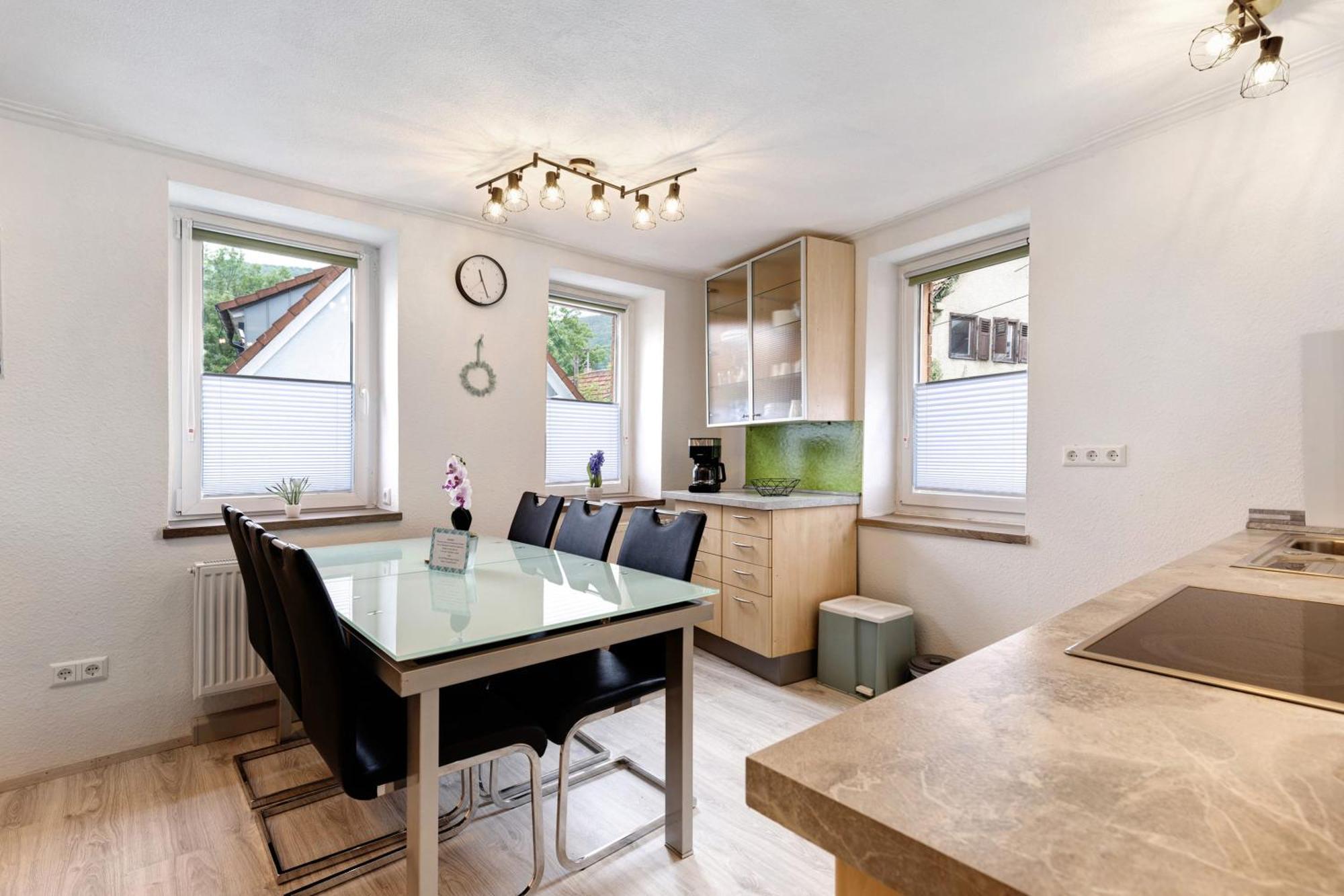 Ferienwohnung Im Laendle รอยท์ลิงเงน ภายนอก รูปภาพ